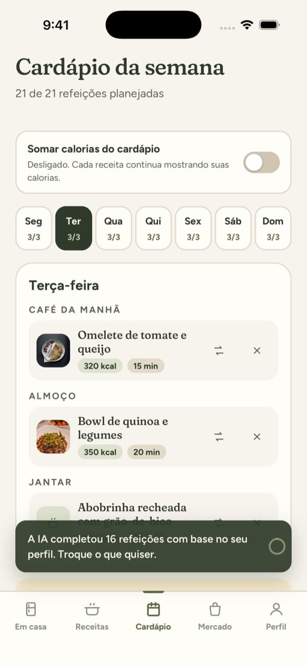 Cardápio da semana com 21 de 21 refeições planejadas e o aviso: a IA completou 16 refeições com base no seu perfil